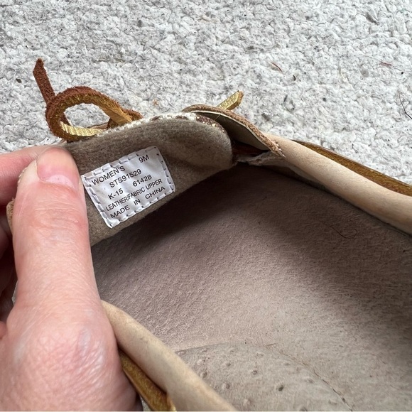 Sperry: Tan Suede, Textle Giraffe Print Metallic Gold Leather Boat Shoes Size 9M - Picture 8 of 9